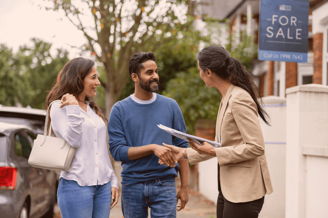 Addressfinder for real estate - easily collect, verified and enrich address data 
